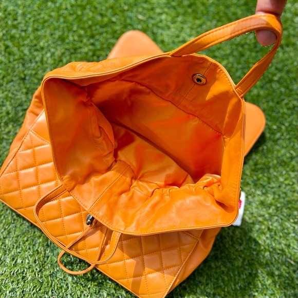 NEW! CHANEL Lambskin Quilted Jumbo Grocery Drawstring Shopping Bag Orange - Picture 5 of 8